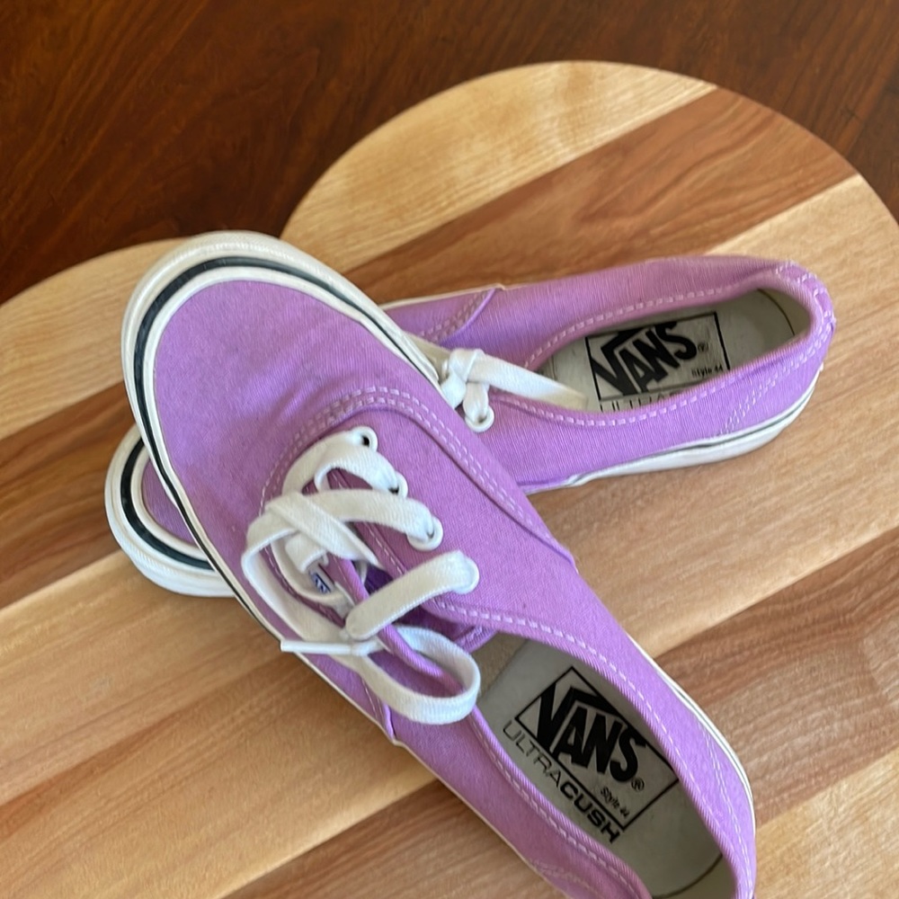 Lilac vans